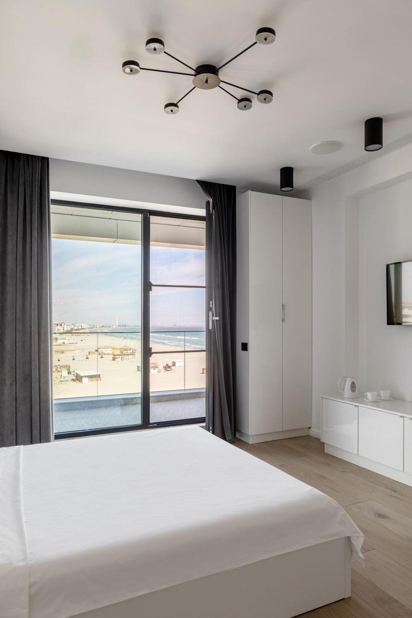 Sea On Mamaia Appartement Buitenkant foto